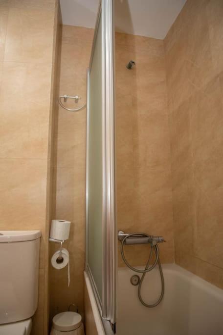 Piso Con Jardin Apartment Malaga Luaran gambar