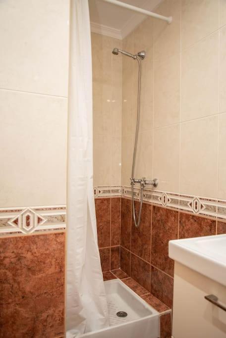 Piso Con Jardin Apartment Malaga Luaran gambar