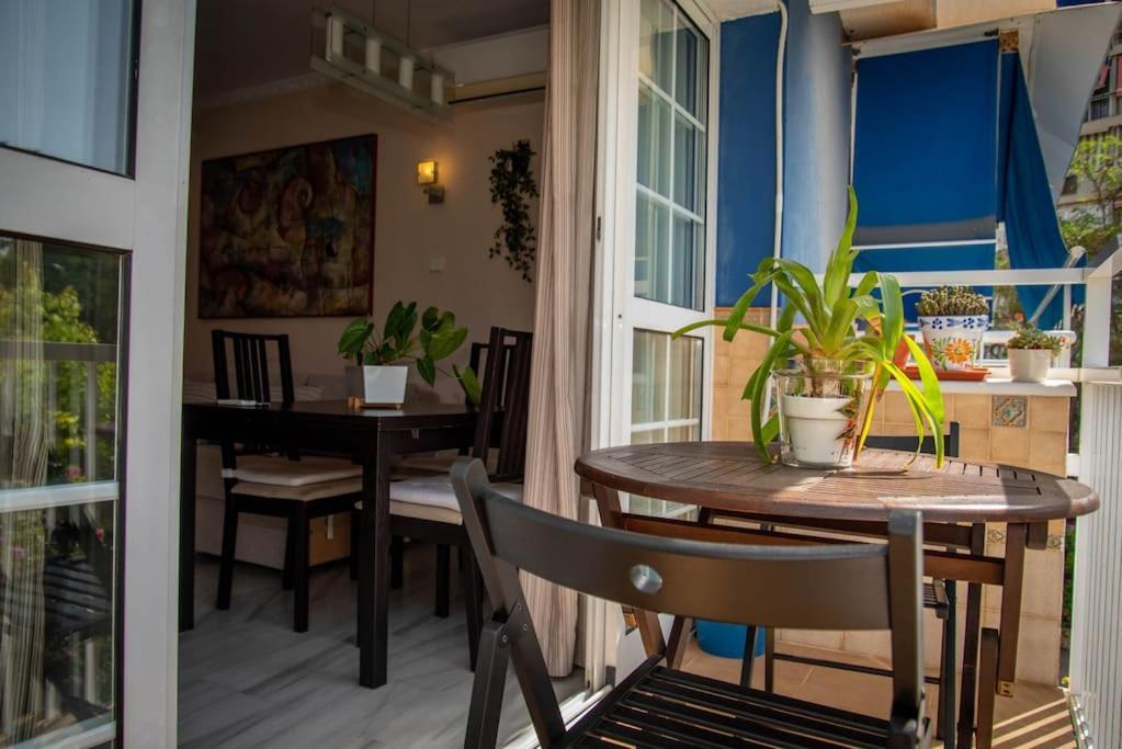 Piso Con Jardin Apartment Malaga Luaran gambar