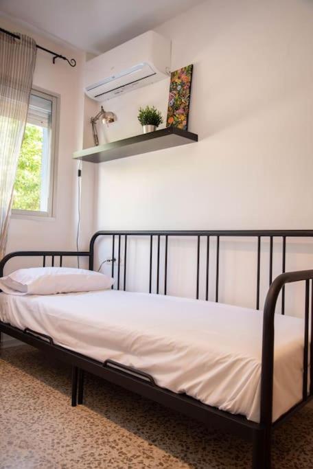 Piso Con Jardin Apartment Malaga Luaran gambar