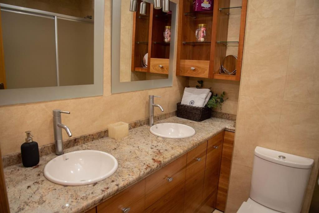 Piso Con Jardin Apartment Malaga Luaran gambar